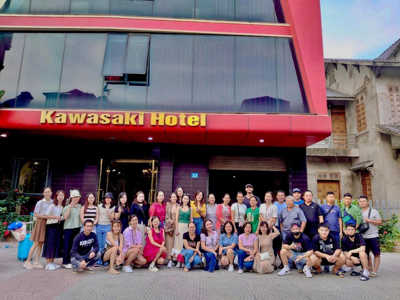 Kawasaki Noi Bai Airport Hotel Exterior foto